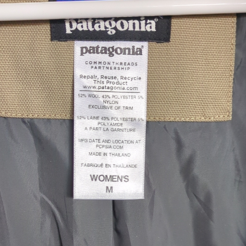 Rare Patagonia Reclaimed Wool Parka - Picture 3 of 3